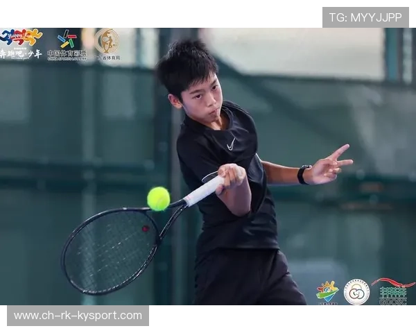 _年度网球盛典：盛世之战，众星云集角逐冠军_，网球冠军赛