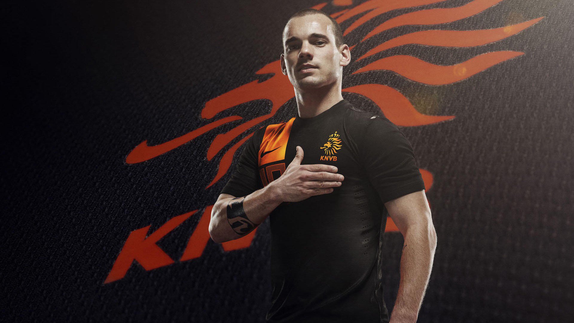 “美洲狮队在橄榄球冠军赛中的精彩表现吸引全球目光”